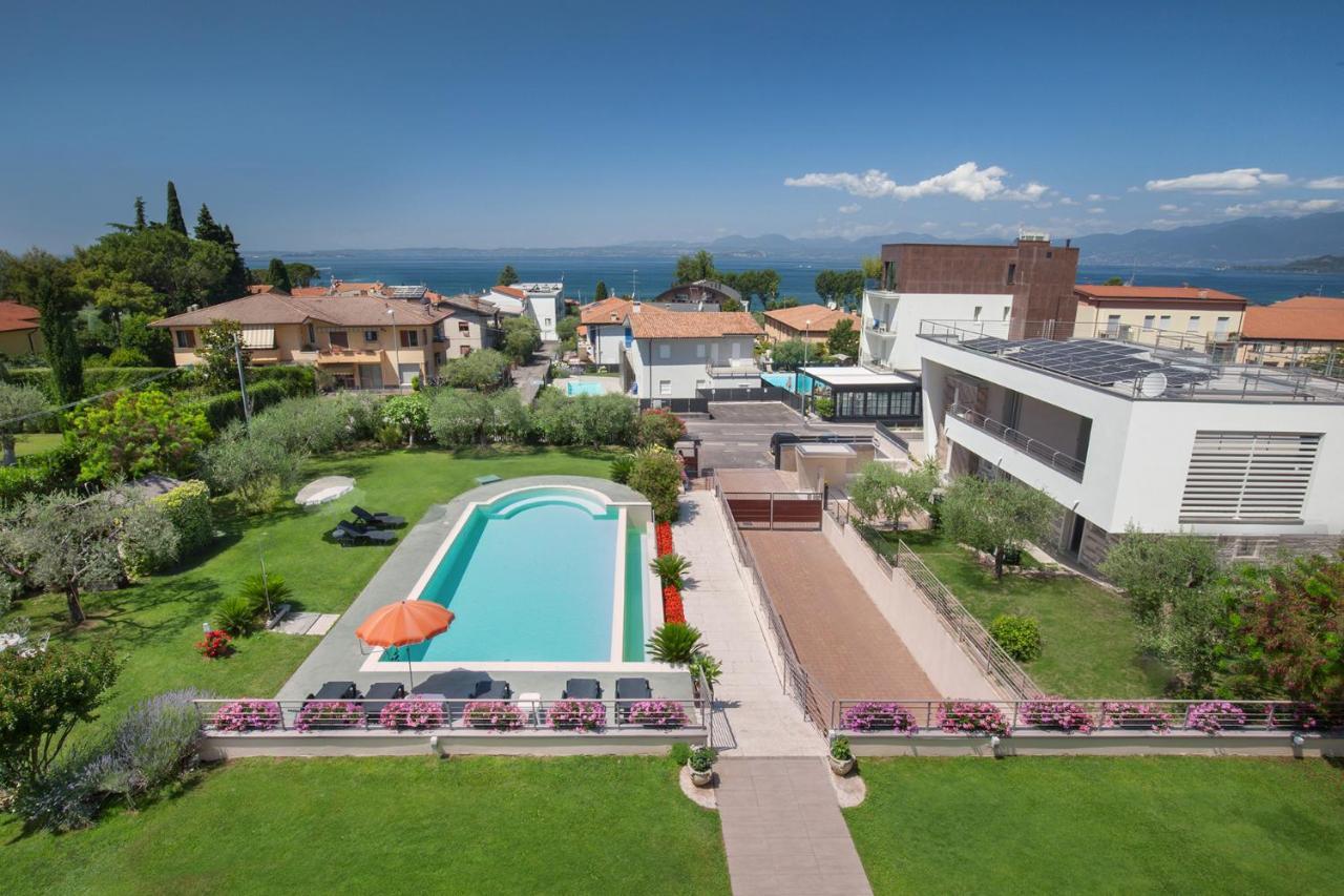 Villa Aurora-Holiday Home Apt 2 Bardolino Dış mekan fotoğraf