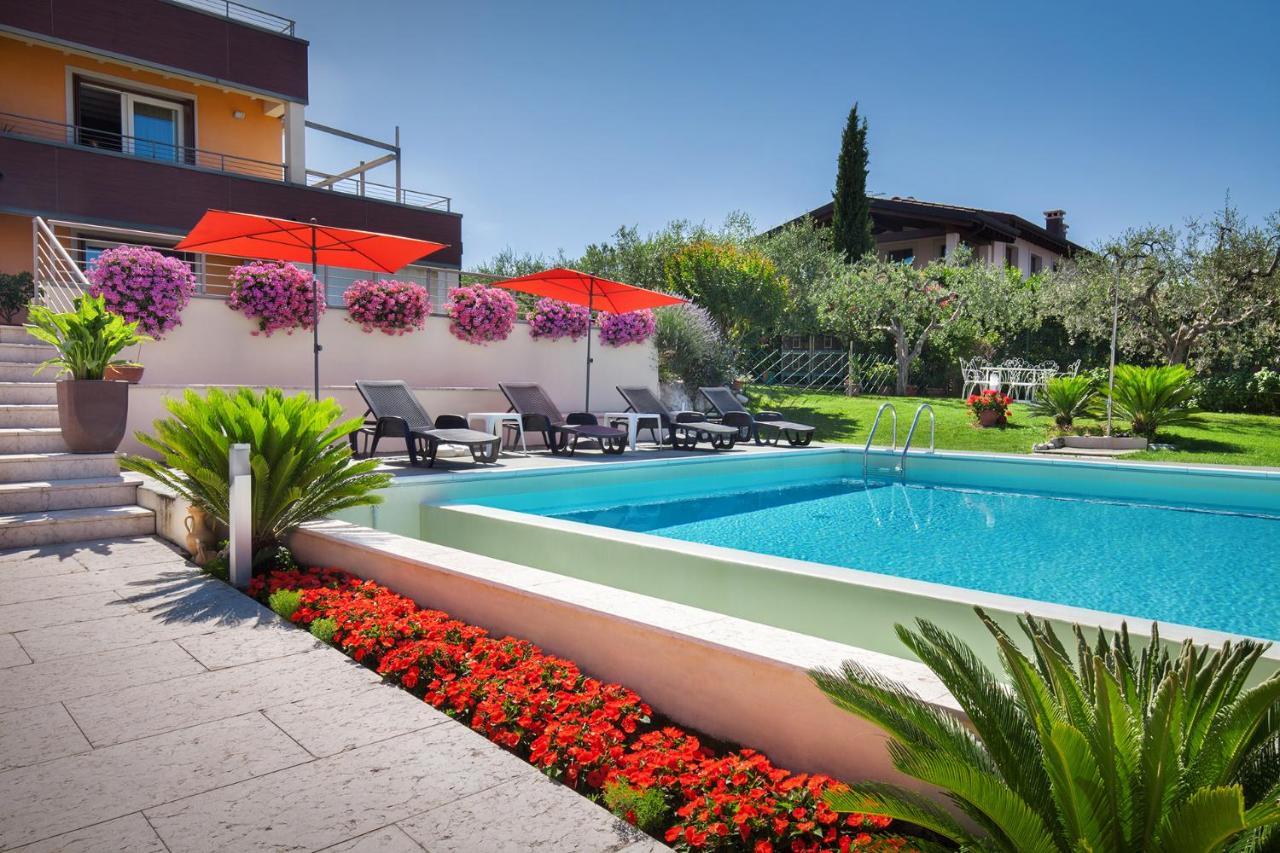 Villa Aurora-Holiday Home Apt 2 Bardolino Dış mekan fotoğraf