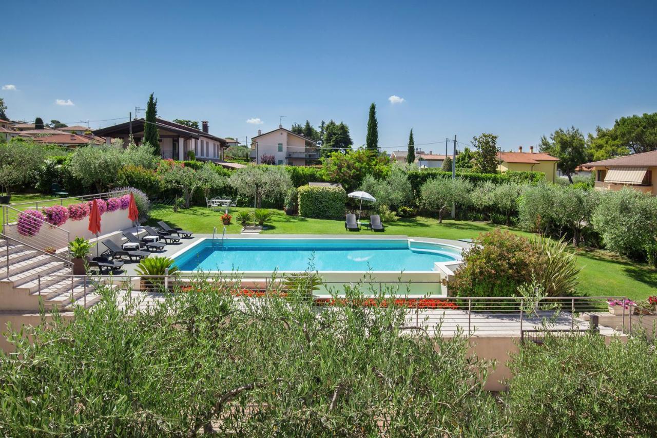 Villa Aurora-Holiday Home Apt 2 Bardolino Dış mekan fotoğraf